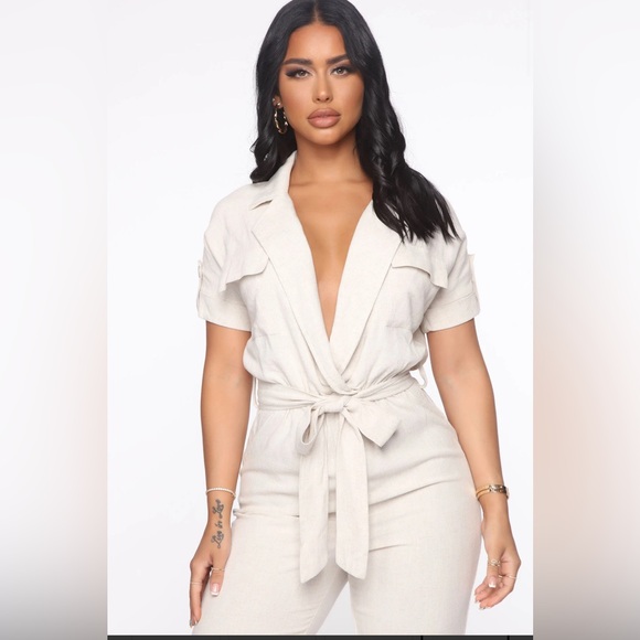 Fashion nova “problem free” utility jumpsuit. BRAND NEW WITH TAGS - Picture 1 of 5